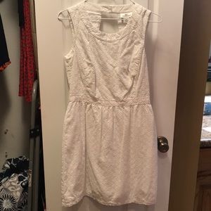 Vineyard Vines white eyelet dress